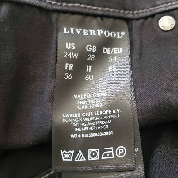 Liverpool Jeans - Picture 14 of 15
